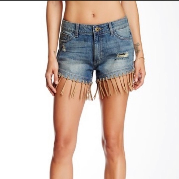 DL1961 IVY HIGH RISE FRINGE HEM DISTRESSED JEAN SHORTS SIZE 23 NEW - Picture 1 of 2